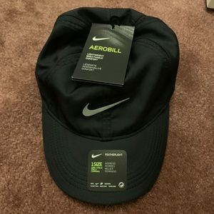 Nike Featherlight Running Hat